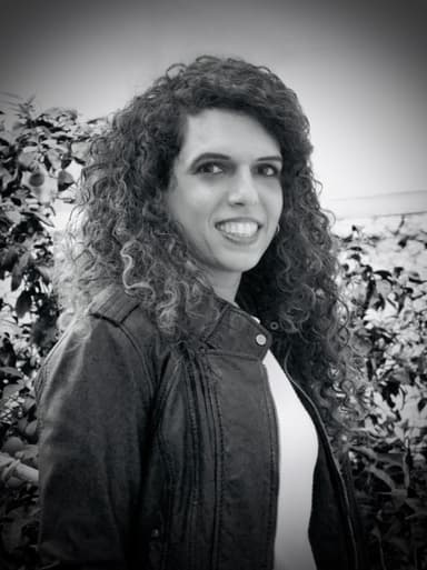 תמונת פרופיל של ליטל מדי, רואת חשבון ויועצת פיננסית
